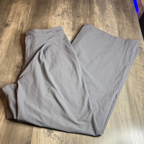 Figs Pants - Figs Pro Gray Wide Leg Nursing Scrubs